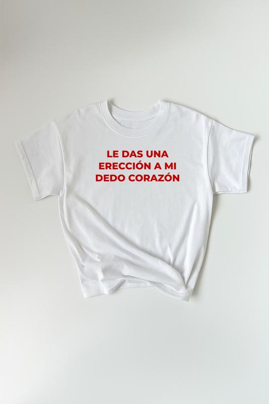 Le das una erección a mi dedo corazón